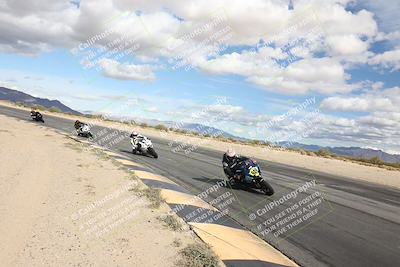 media/Nov-16-2025-Race Pace (Sun) [[8c5fa54630]]/Verified Riders/6-Turn 10 Inside (1145am)/